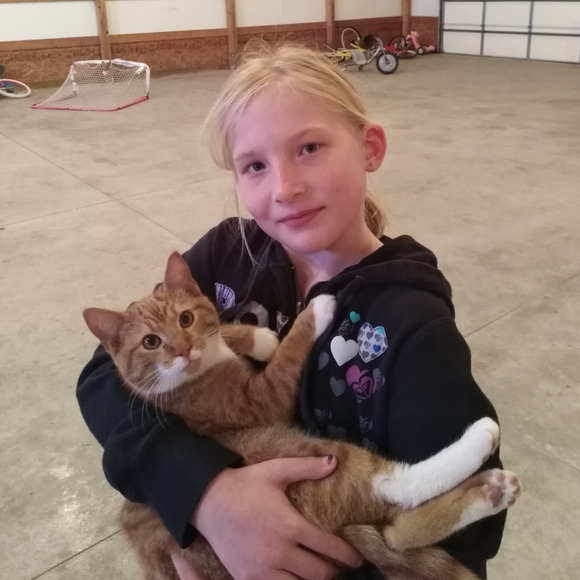 Meet your Posher, Stephanie - Picture 15 of 15